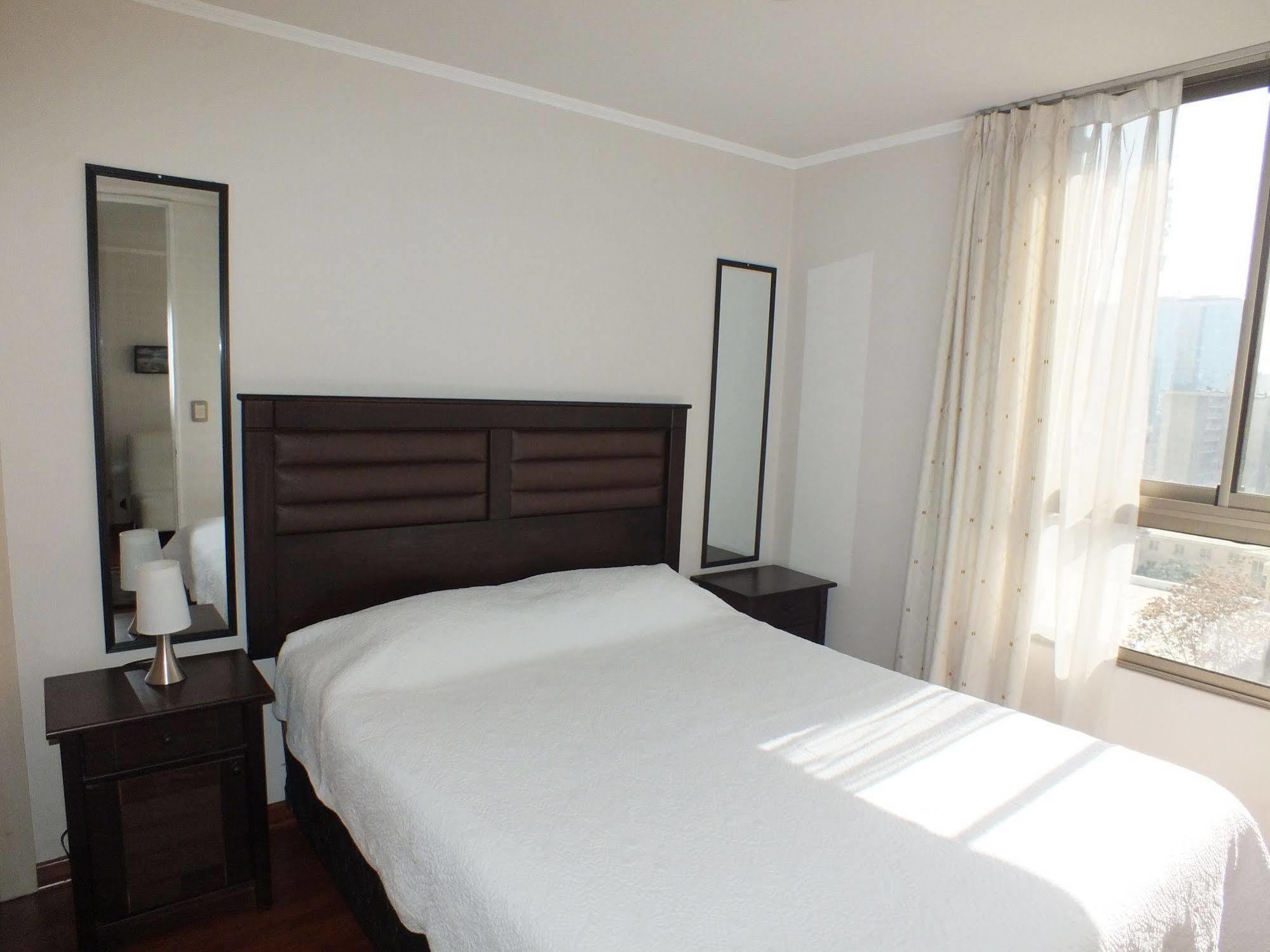 Sys Suites Tarapaca Santiago Exterior foto